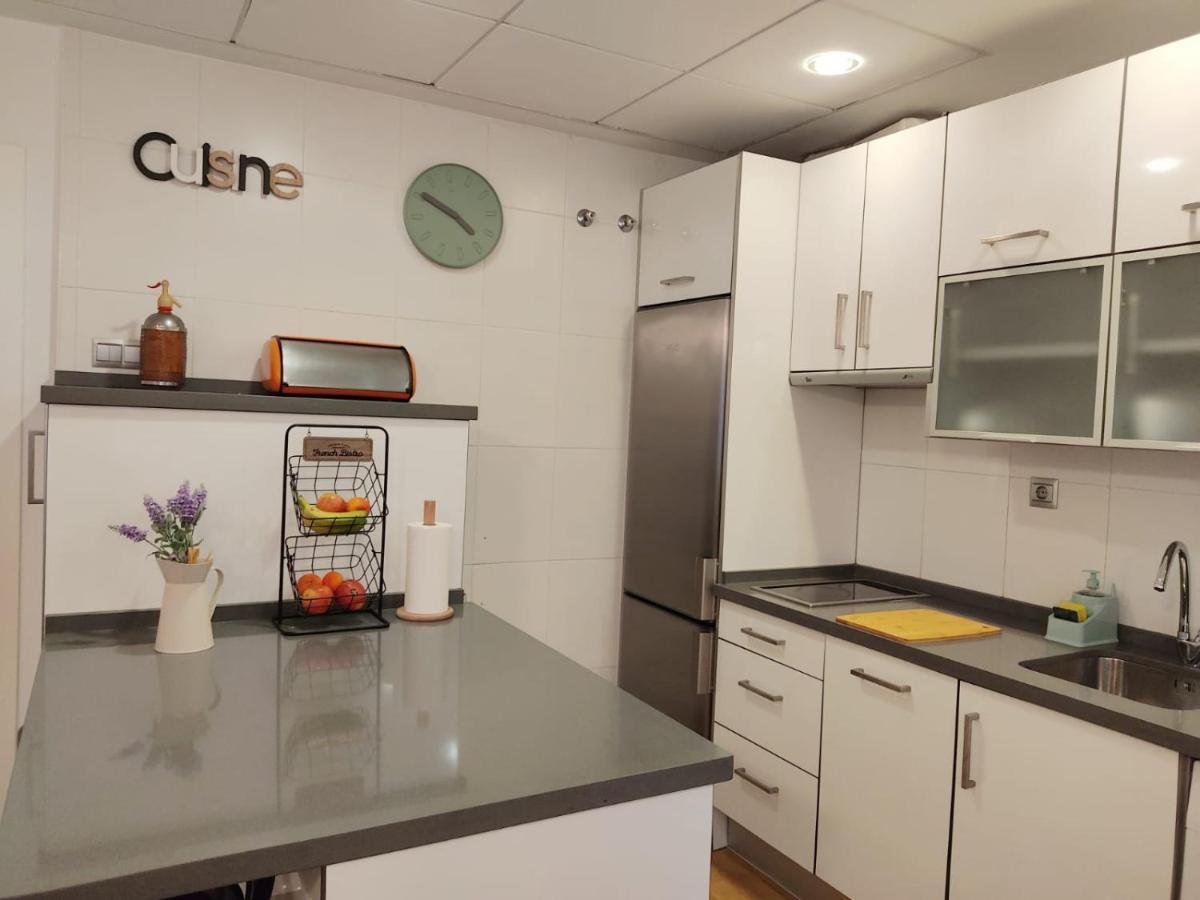 Apartamento Con Encanto Y Parking Trinidad 21 Малага Экстерьер фото